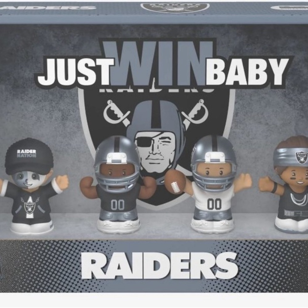 Little People Raiders set